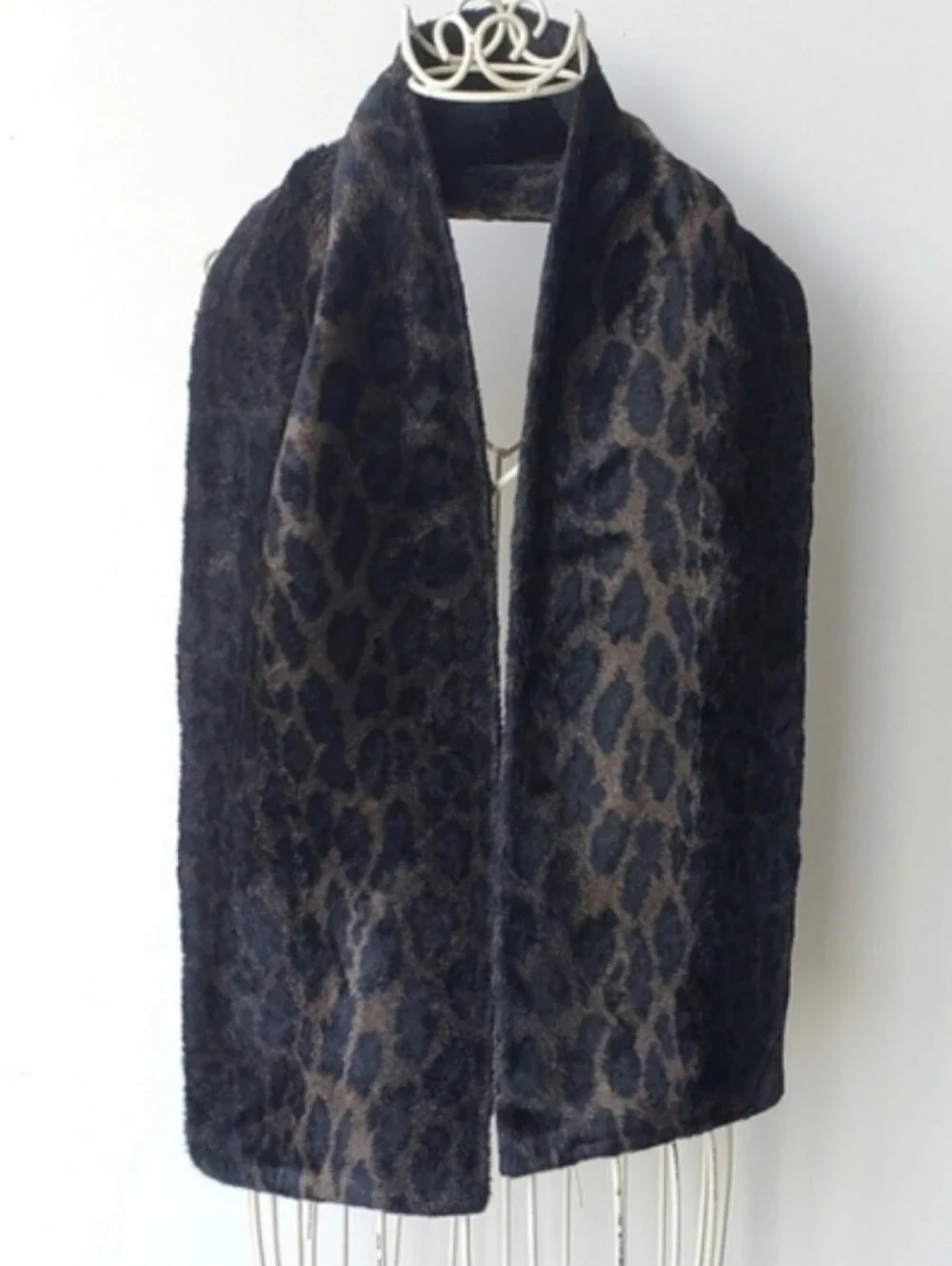 Kenneth Cole Scarf